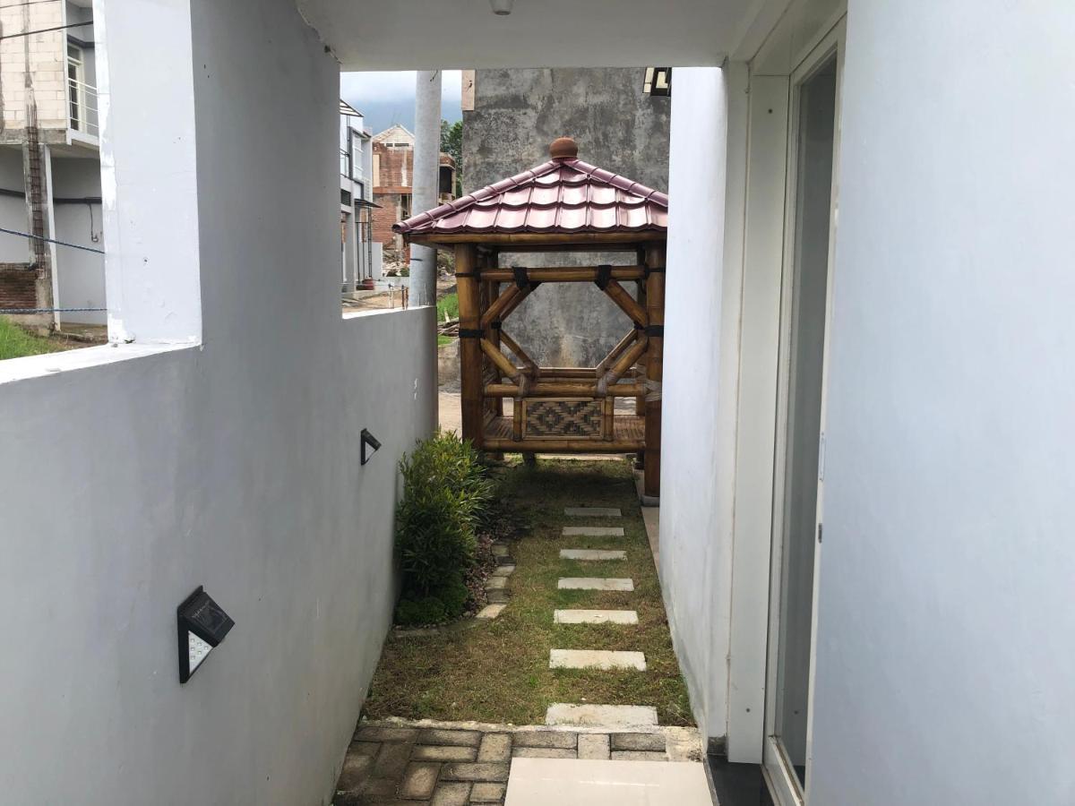 Villa Alraza Tlekung Luaran gambar