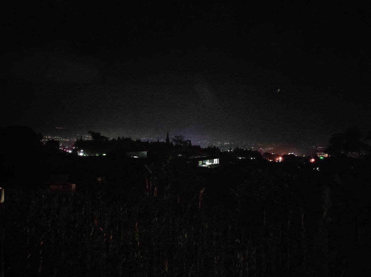 Villa Alraza Tlekung Luaran gambar