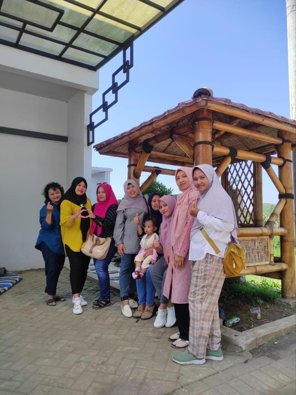 Villa Alraza Tlekung Luaran gambar